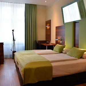מלון Arthotel