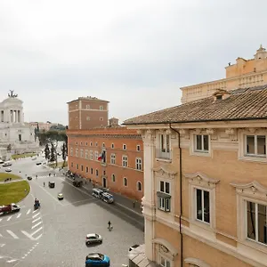 מלון דירות Sonder Piazza Venezia ***